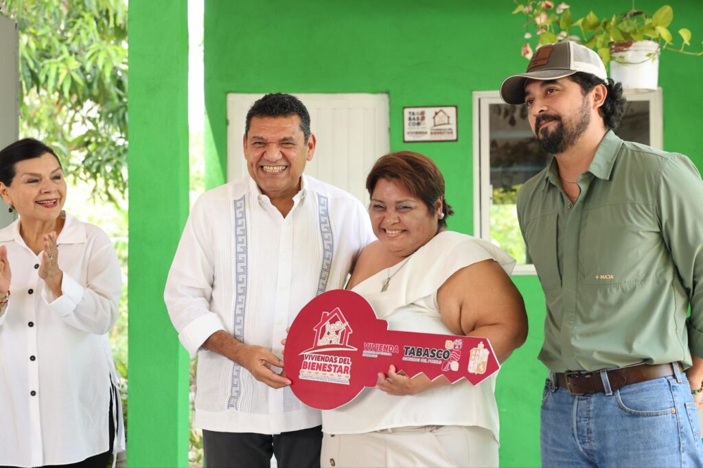 Voces de la Transformación: En una semana el programa estatal de Viviendas del Bienestar cambia la vida a 290 personas