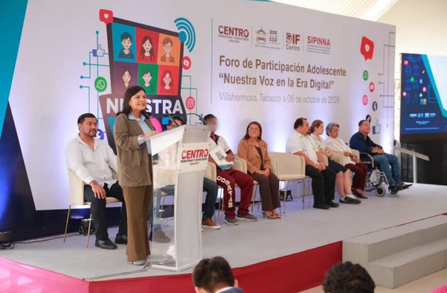Escucha Centro opinión de los jóvenes en el Foro “Nuestra voz en la era digital”