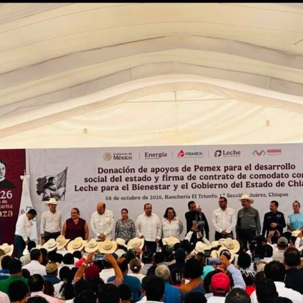 Pemex entrega al Gobierno de Chiapas apoyos para reforzar servicios públicos, atención de emergencias, salud, alumbrado e infraestructura vial
