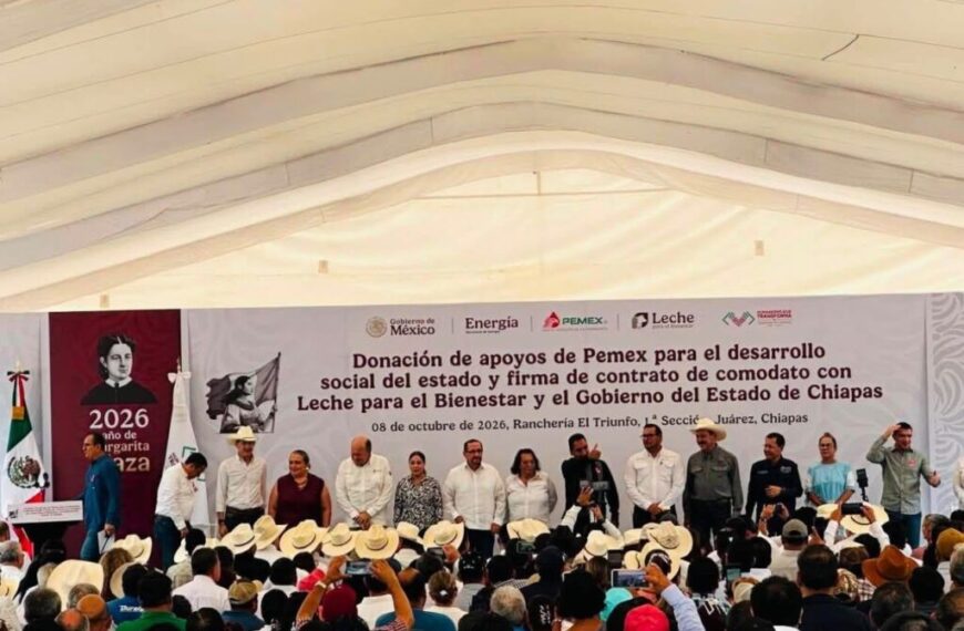 Pemex entrega al Gobierno de Chiapas apoyos para reforzar servicios públicos, atención de emergencias, salud, alumbrado e infraestructura vial
