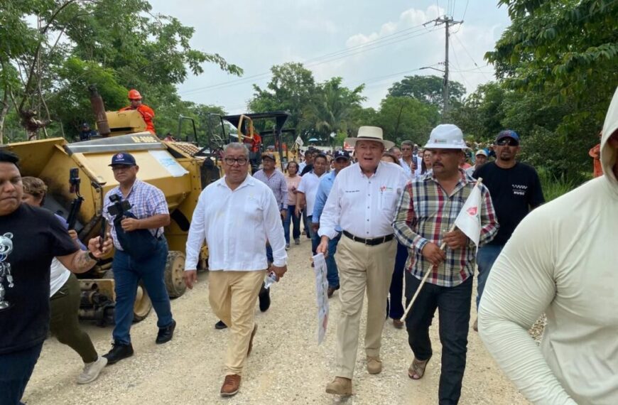 Entrega Pemex apoyos en beneficio de 47 comunidades en Las Choapas