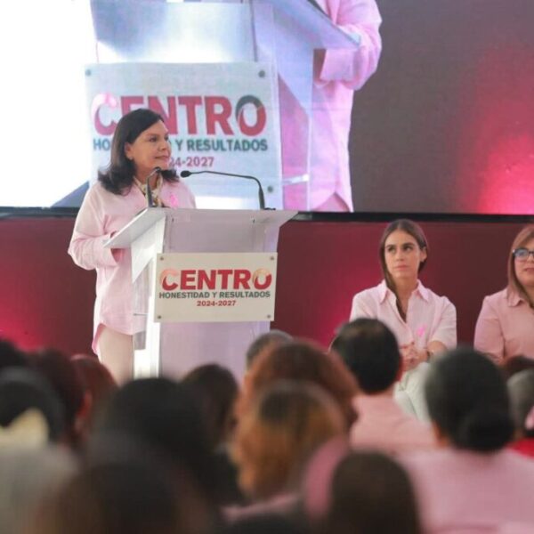 Refrenda Yolanda Osuna su compromiso con la salud de las mujeres de Centro