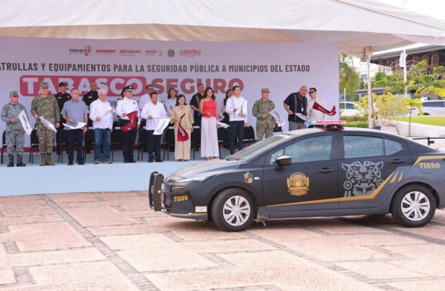 Entrega Centro a la SSPC de Tabasco 29 patrullas para fortalecer la seguridad en el municipio