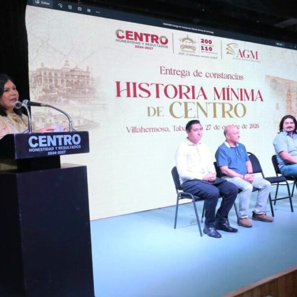 Fortalece Yolanda Osuna la identidad y memoria local con el curso “Historia mínima de Centro”