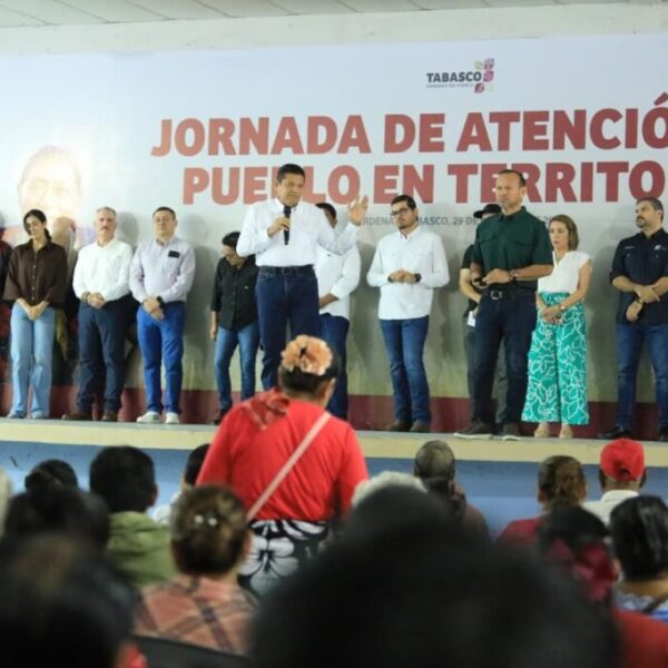 En Cárdenas hemos avanzado y superado años de abandono, afirma Javier May al encabezar audiencias públicas comunitarias