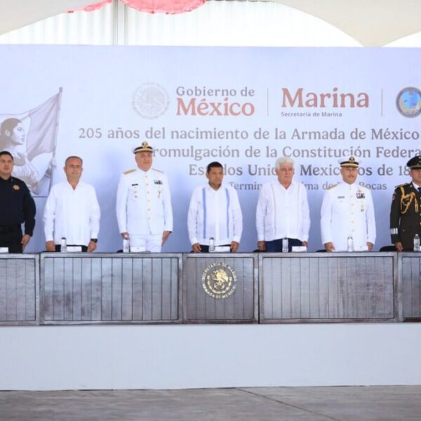 Desde Dos Bocas, Gobierno del Pueblo conmemora la historia de la Armada de México y Constitución de 1824