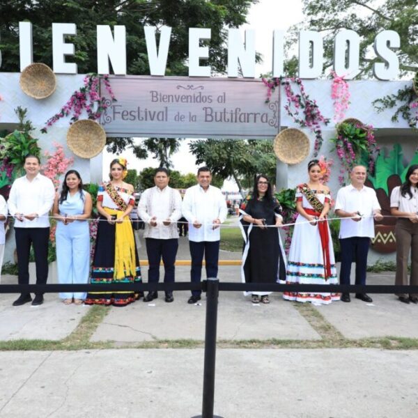 Inaugura Javier May otra edición del Festival de la Butifarra